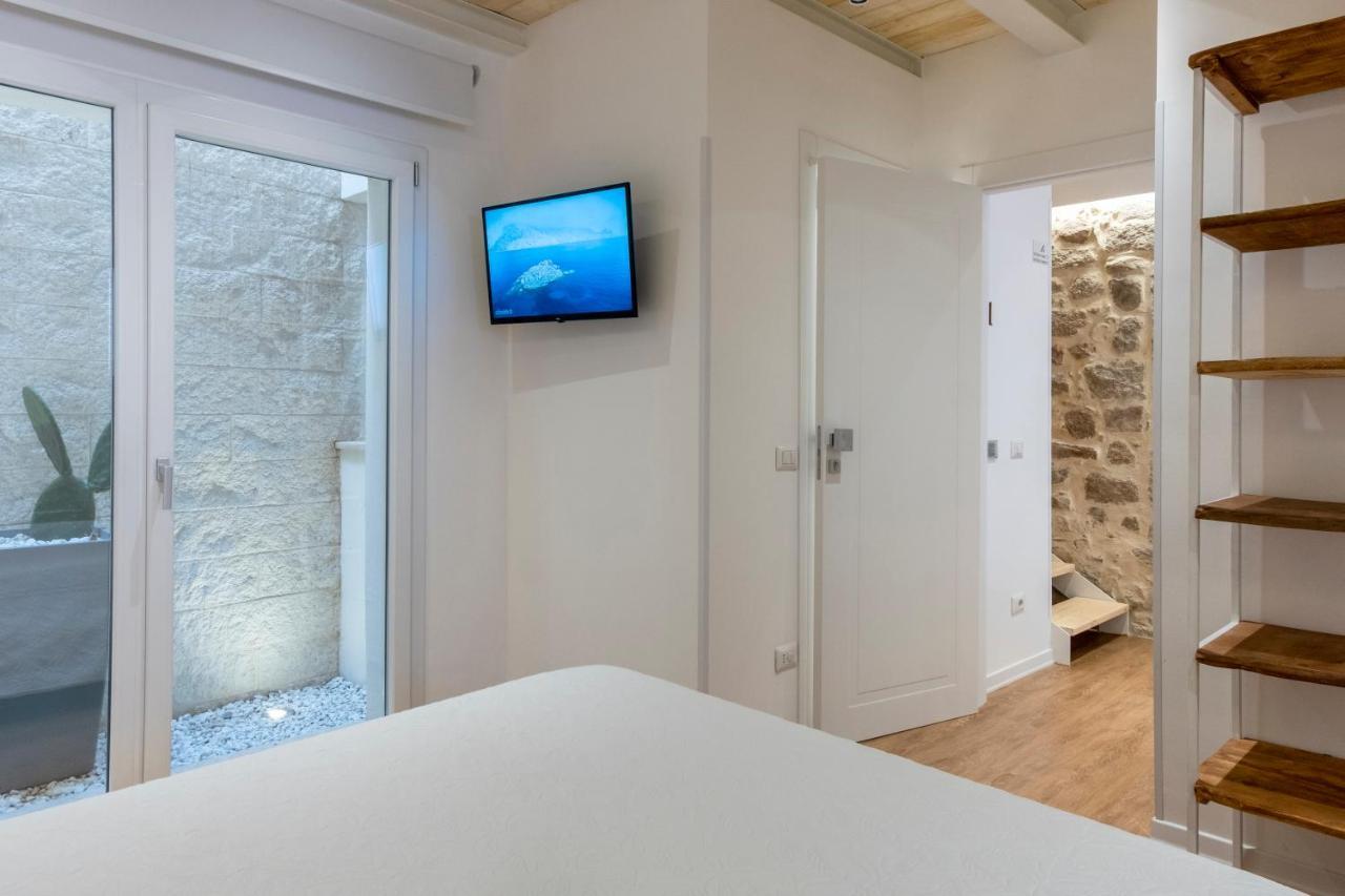In Centro Da Viola - Eco Design Rooms Olbia Exterior photo